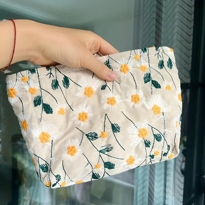 Andrea | Flower Embroidered Makeup Bag