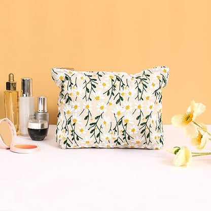 Andrea | Flower Embroidered Makeup Bag