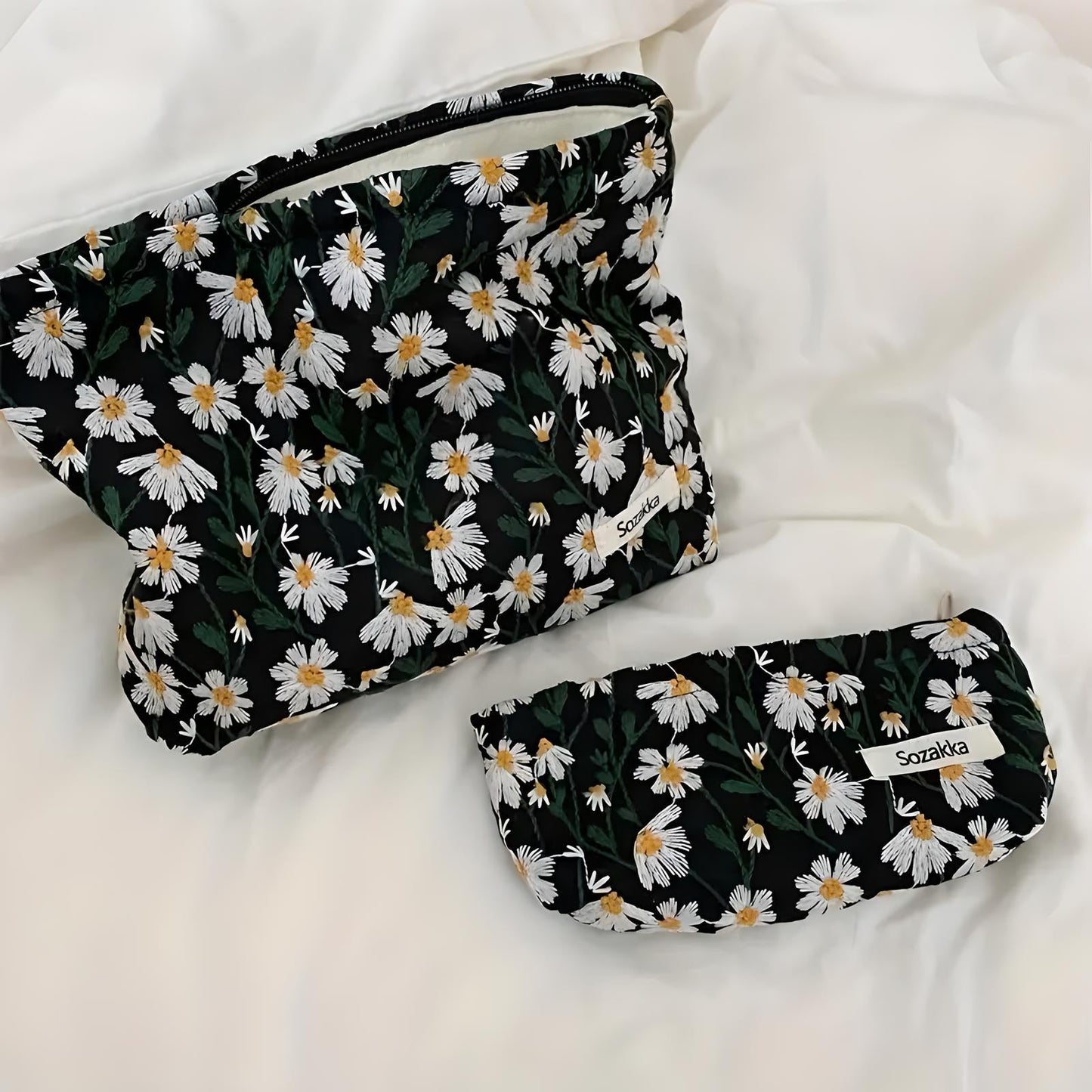 Andrea | Flower Embroidered Makeup Bag